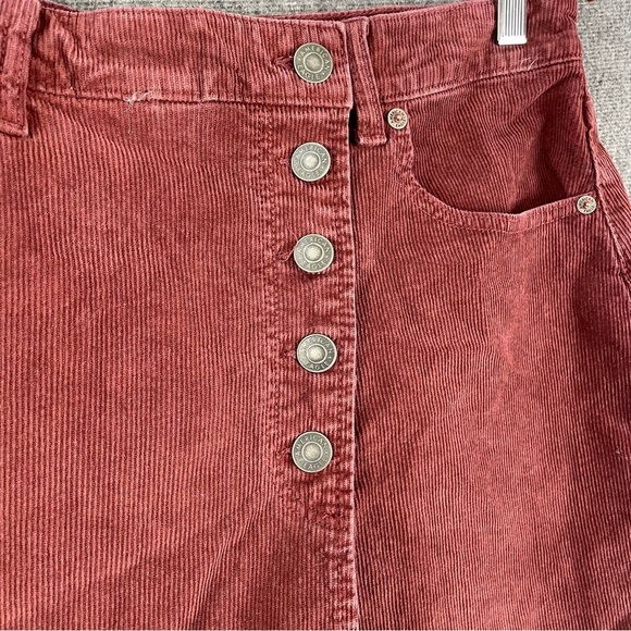 NWT American Eagle Women’s Size 12 Maroon Corduroy Short Mom Skort Preppy Fall - Picture 3 of 13